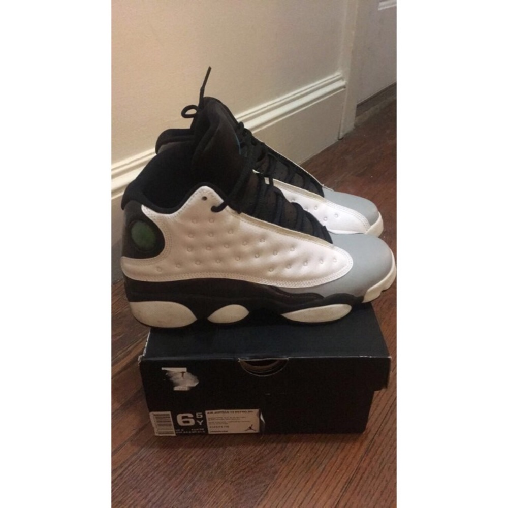 Air Jordan 13 Retro BG -Barons Size 6.5 Youth